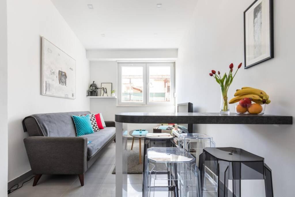 Banana Split Youth Apartment ภายนอก รูปภาพ